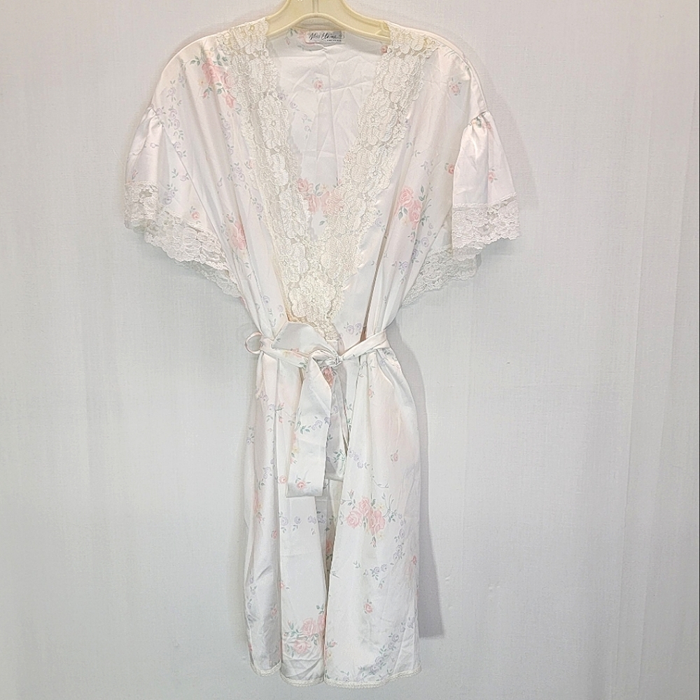 *Miss Elaine White,Pink Vintage Robe sz. S